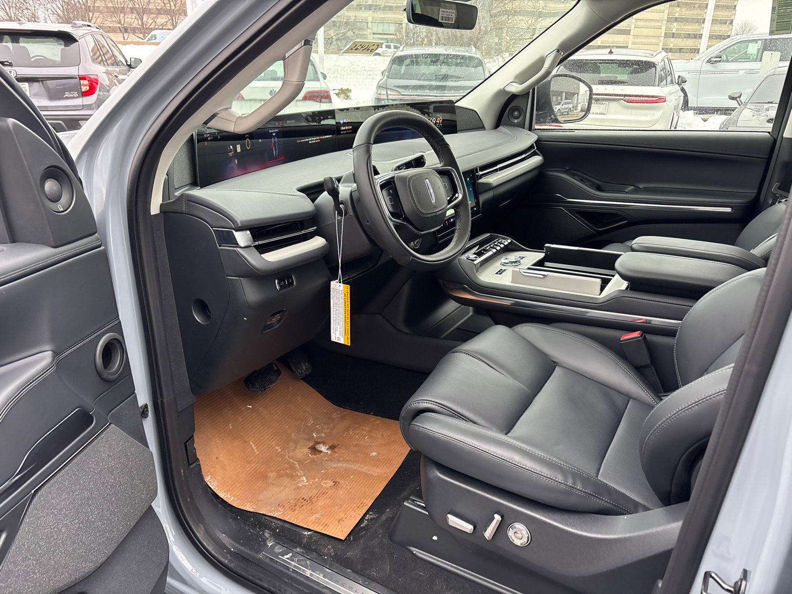 New 2026 Lincoln Navigator L Reserve image 24