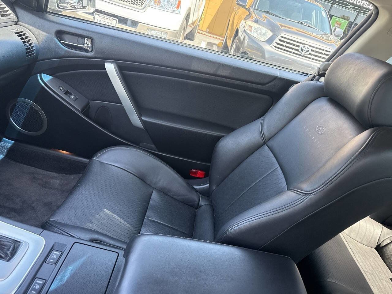 Used 2005 INFINITI G35 Coupe w/ (P01) Premium Pkg image 15