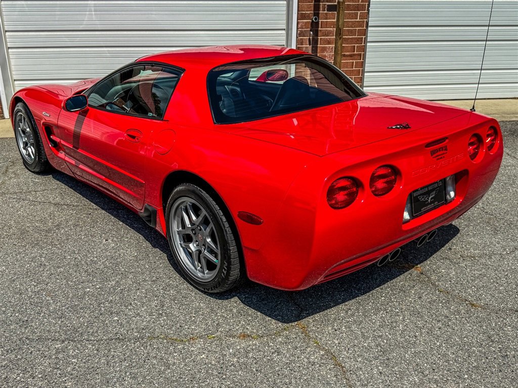 Used 2002 Chevrolet Corvette Z06 w/ Memory Pkg RWD image 19