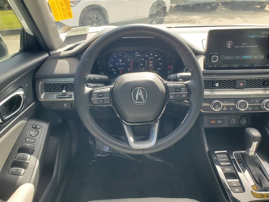 Certified 2025 Acura Integra FWD image 23