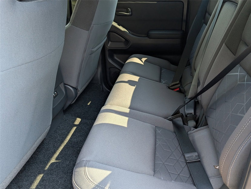 New 2026 Nissan Frontier SV w/ SV Convenience Package RWD image 19