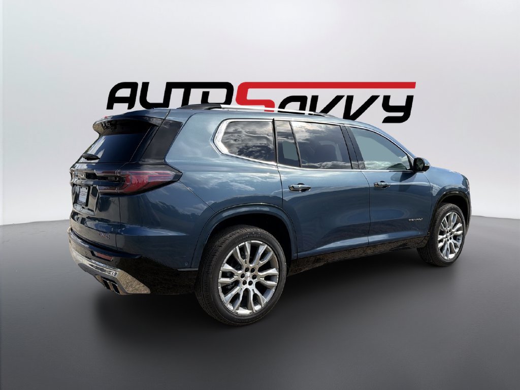 Used 2025 GMC Acadia Denali w/ Super Cruise Package FWD image 5