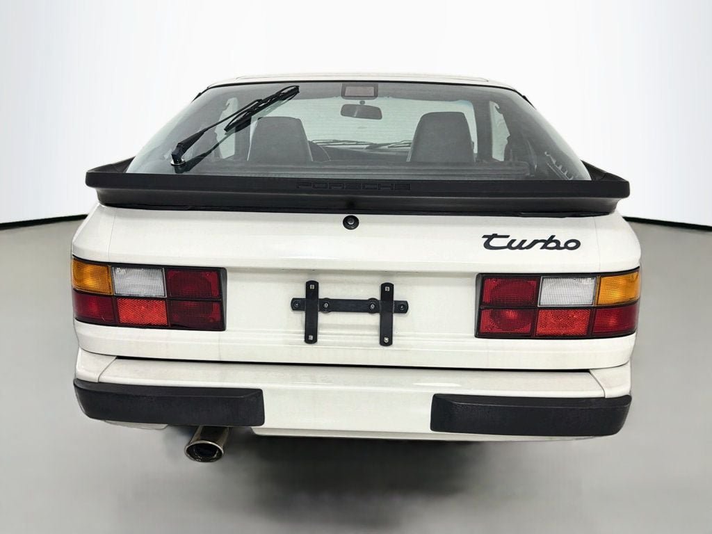 Used 1988 Porsche 944 Turbo RWD image 10