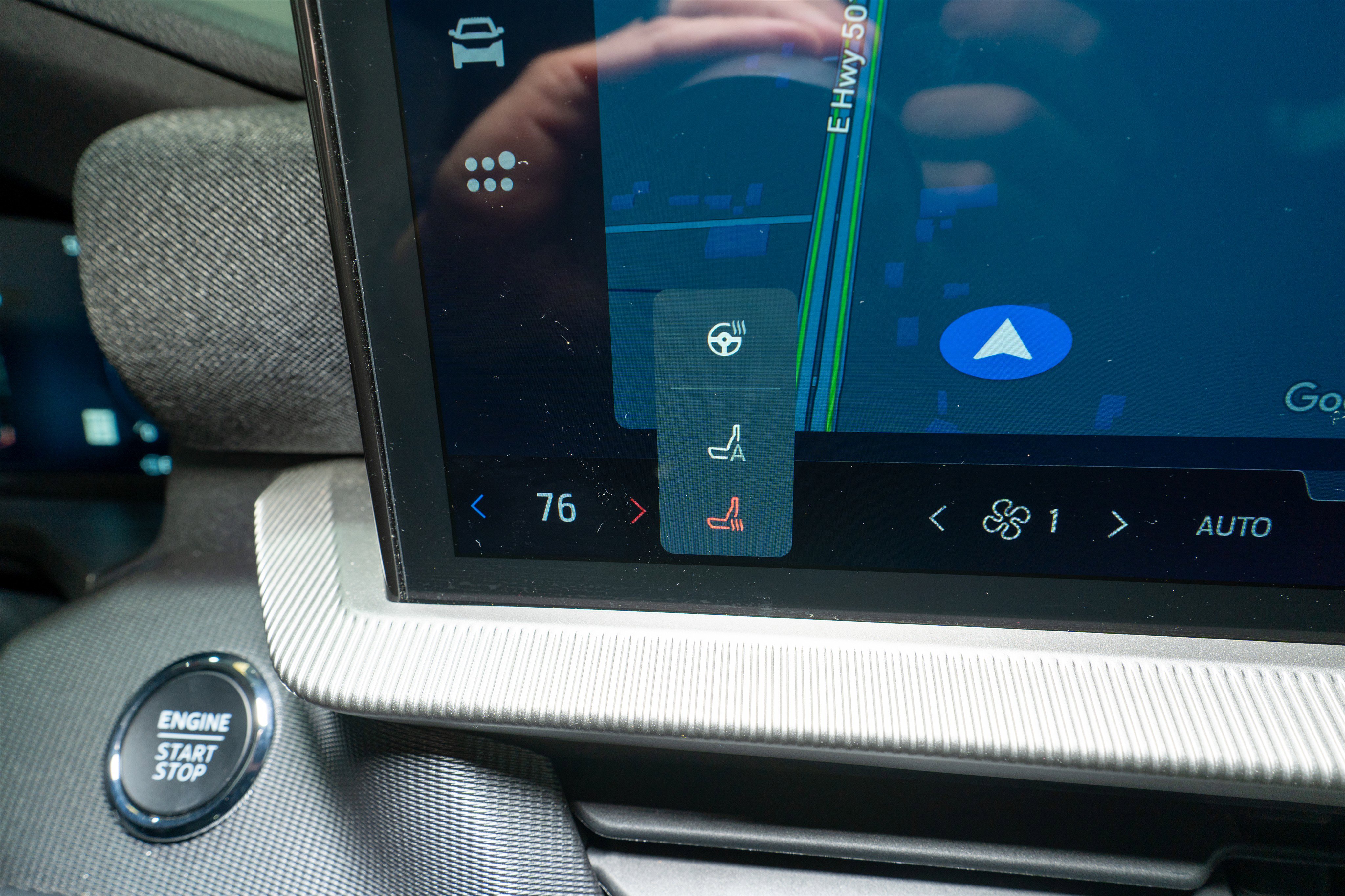 Used 2025 Ford Explorer ST-Line image 21