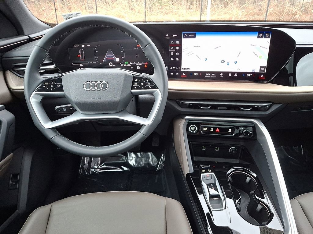 Used 2025 Audi Q5 2.0T Premium w/ Convenience Package image 12