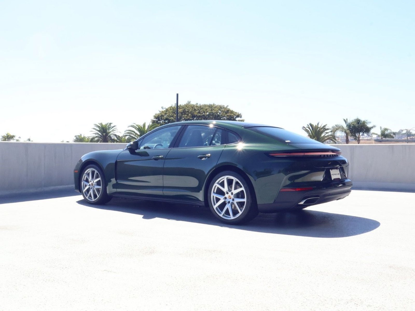 New 2026 Porsche Panamera 4 AWD/4WD image 3