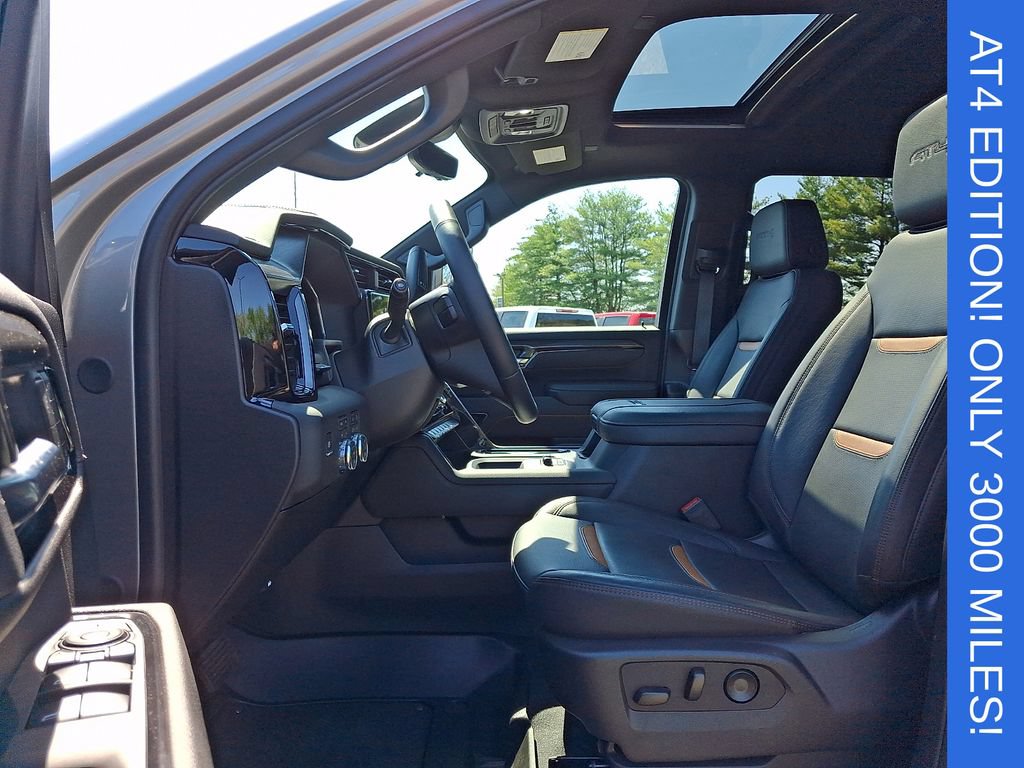Used 2026 GMC Sierra 2500 AT4 w/ AT4 Premium Plus Package AWD/4WD image 13