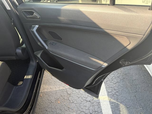 Used 2020 Volkswagen Tiguan S FWD image 34