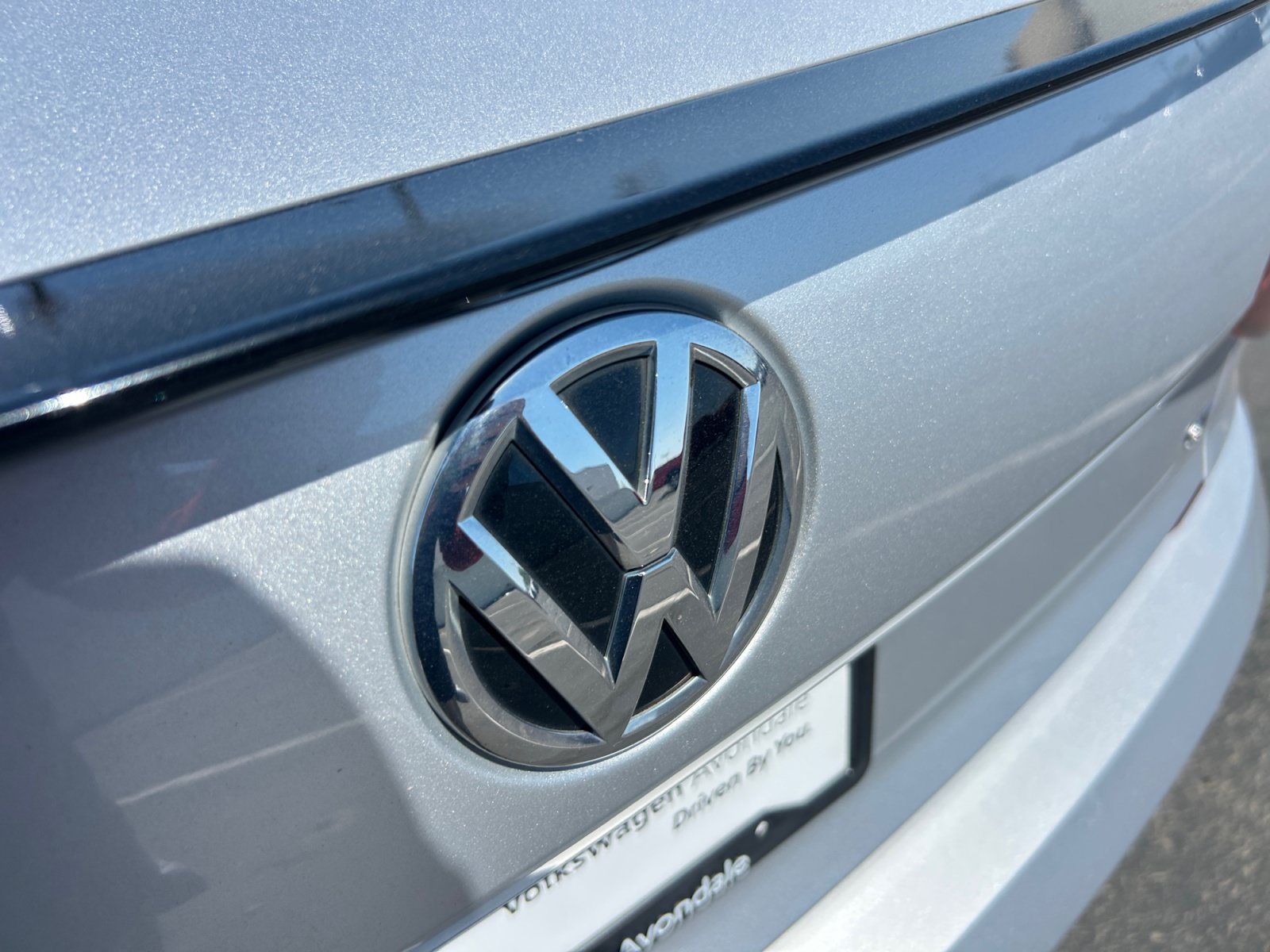 Used 2018 Volkswagen Passat GT FWD image 23