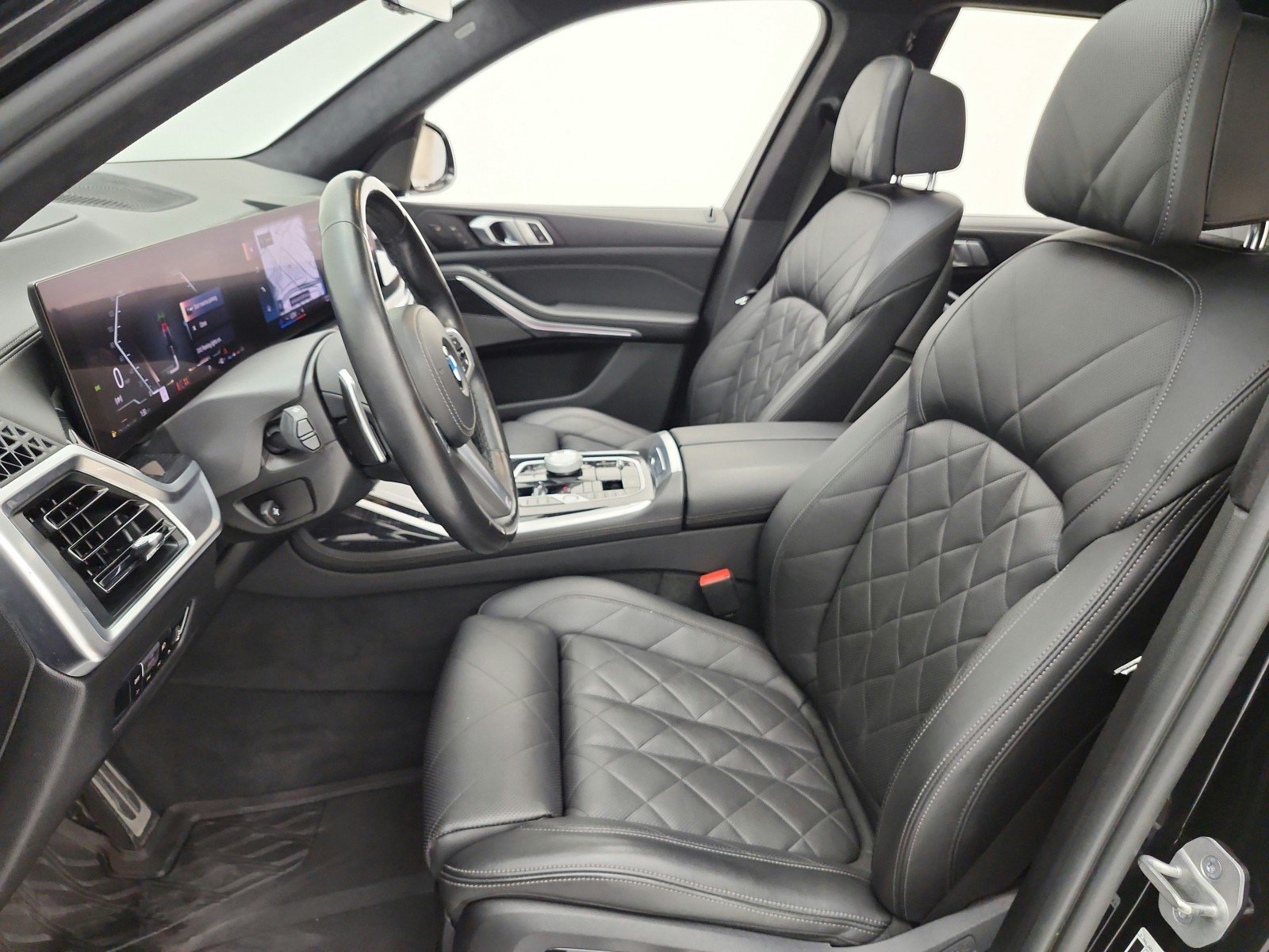 Used 2023 BMW X7 xDrive40i w/ Executive Package AWD/4WD image 15