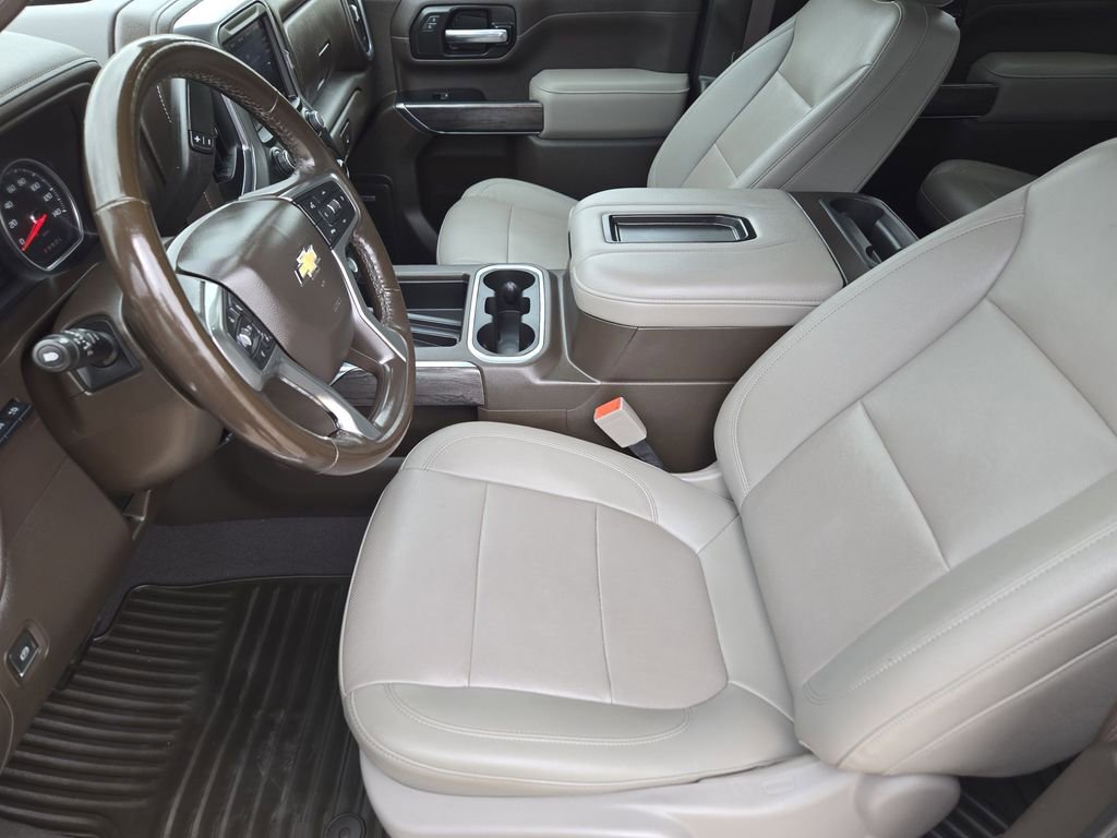 Used 2022 Chevrolet Silverado 3500 LTZ w/ LTZ Convenience Package AWD/4WD image 14