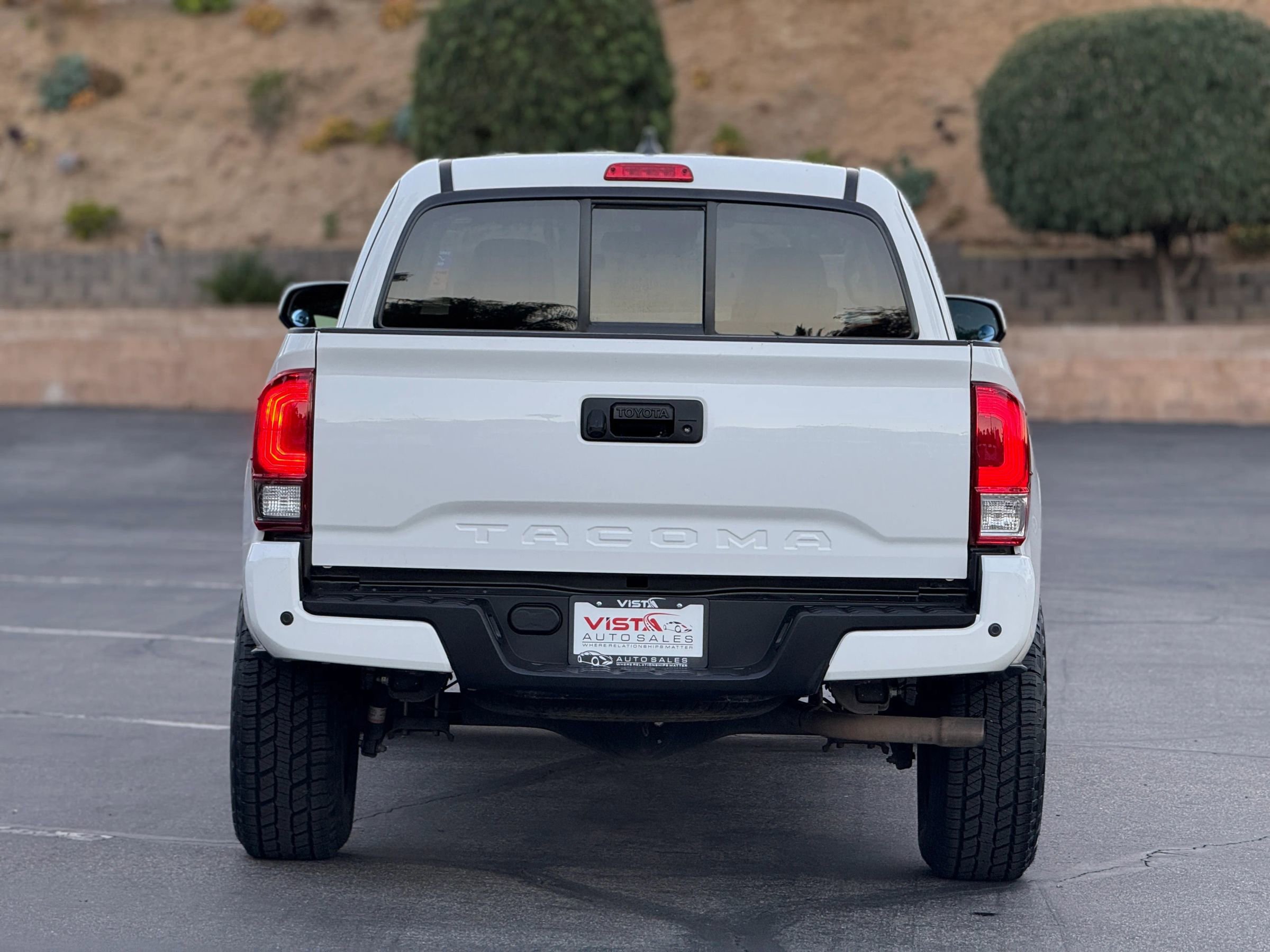 Used 2022 Toyota Tacoma SR5 image 5