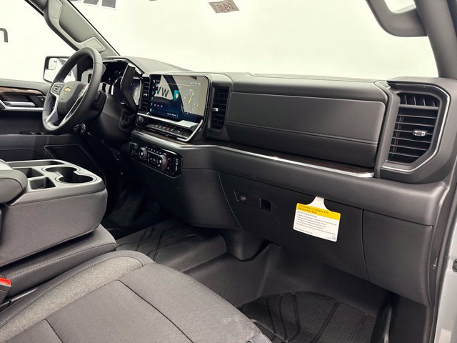 New 2026 Chevrolet Silverado 1500 LT w/ LPO, Liner Protection Package AWD/4WD image 32