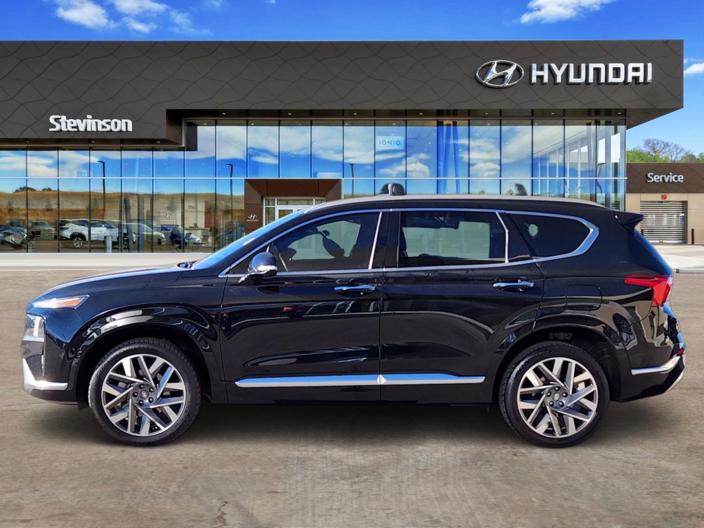 Certified 2021 Hyundai Santa Fe Calligraphy image 2
