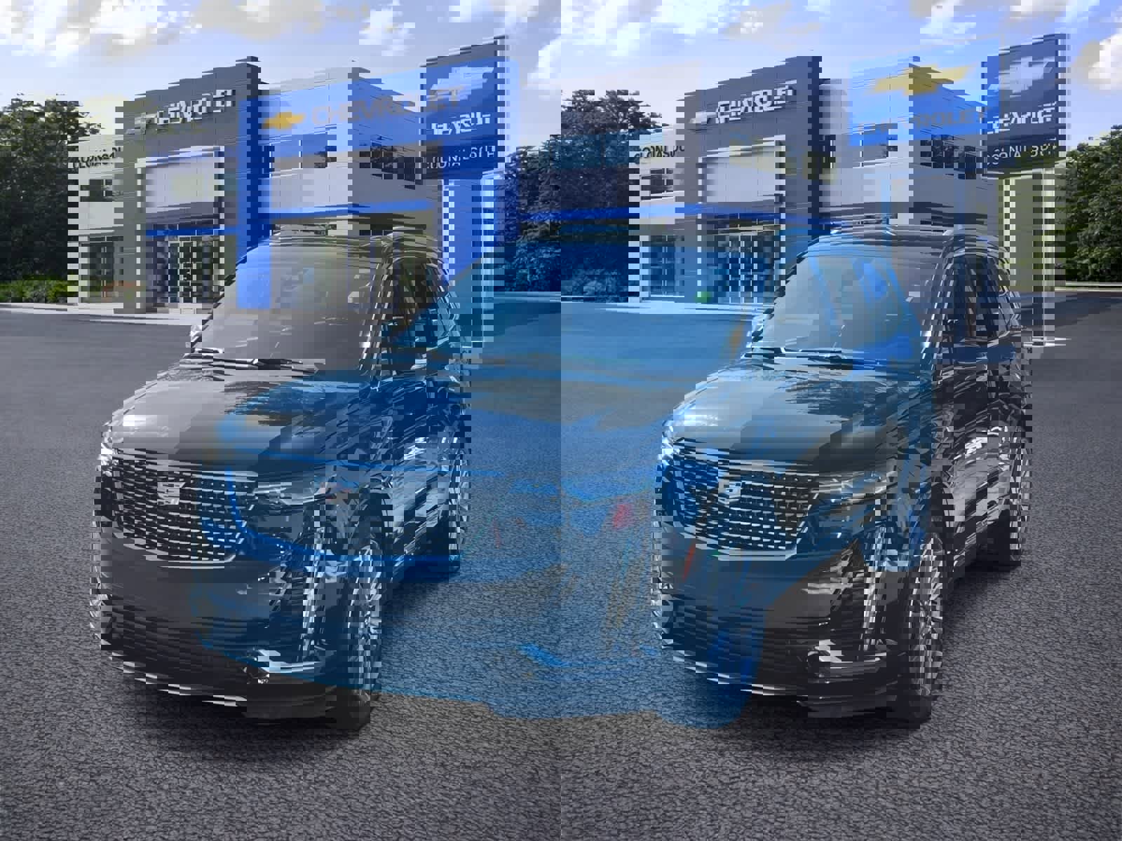 Certified 2025 Cadillac XT6 Premium Luxury image 2