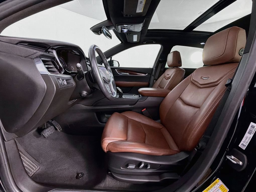 Used 2019 Cadillac XT5 Premium Luxury FWD image 12
