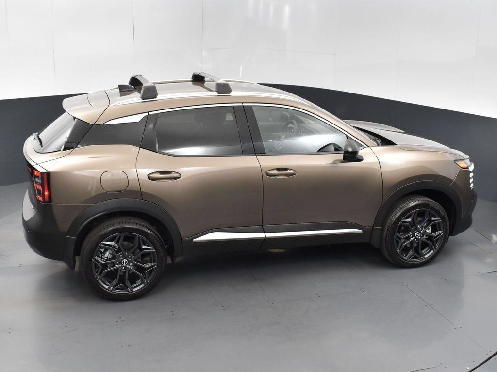 New 2026 Nissan Kicks SR w/ Illumination Package FWD image 51