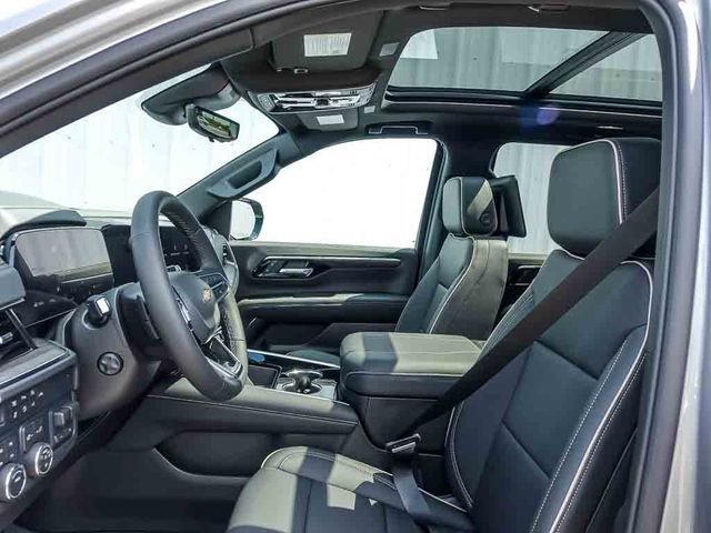 New 2026 Chevrolet Suburban Premier AWD/4WD image 17