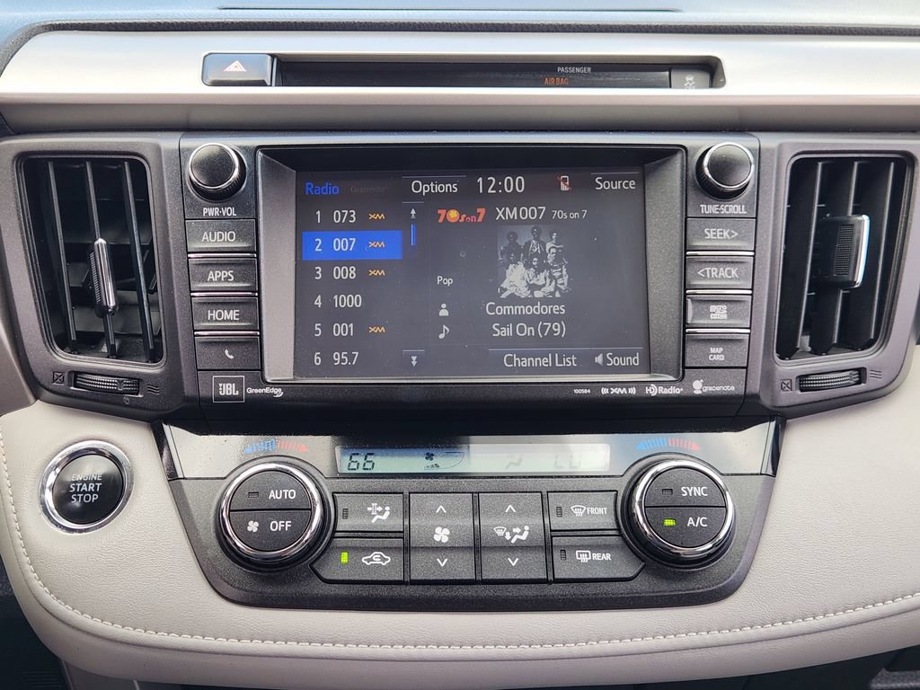 Used 2016 Toyota RAV4 Limited AWD/4WD image 15