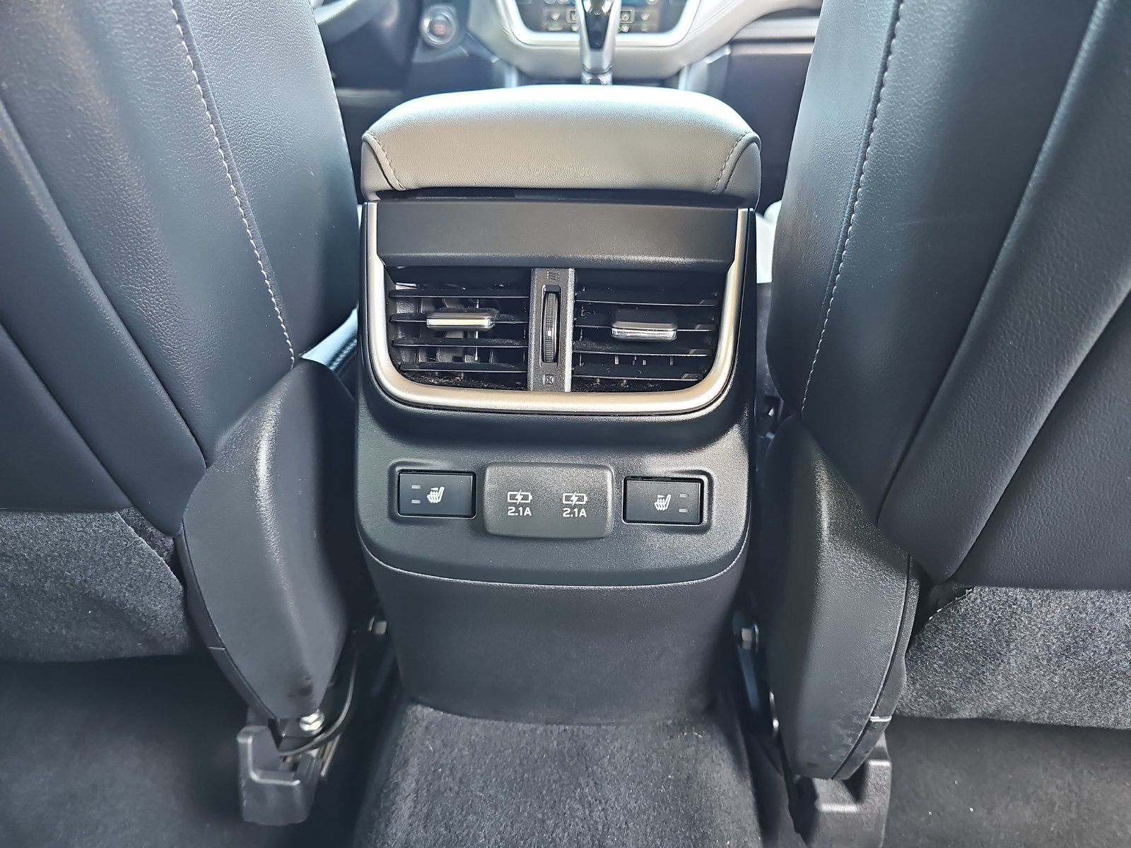 Used 2022 Subaru Outback Limited AWD/4WD image 12
