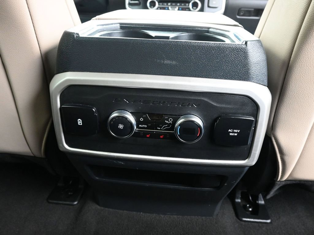 Used 2024 Ford Expedition Max Limited image 12