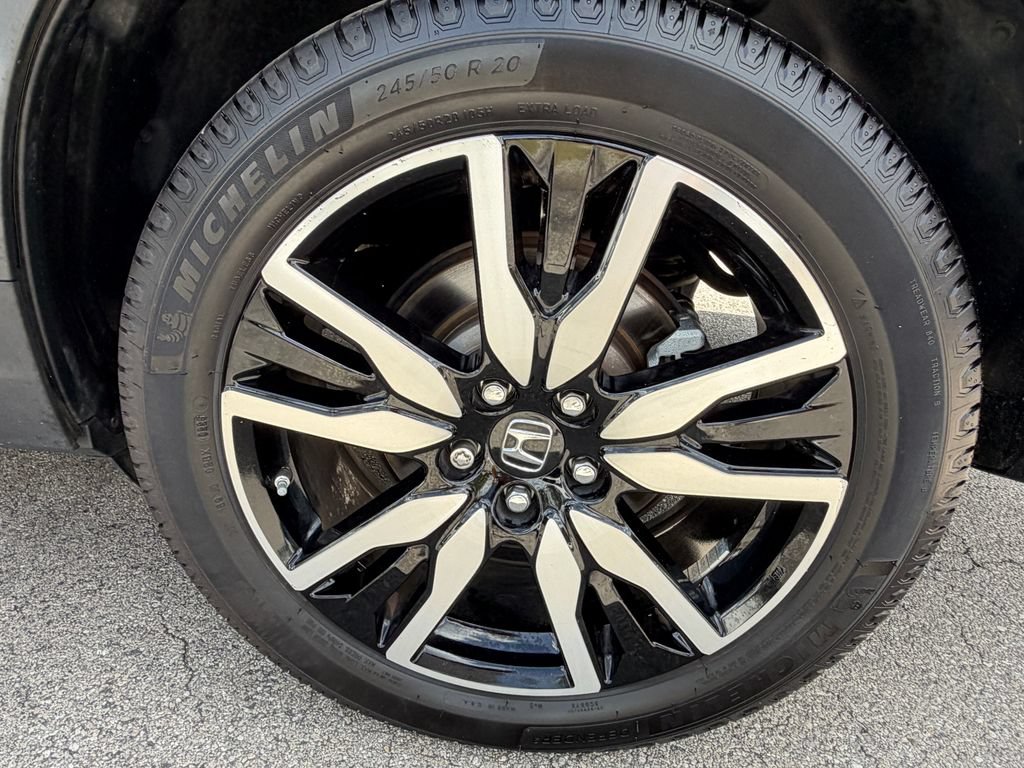 Used 2020 Honda Pilot Touring image 38