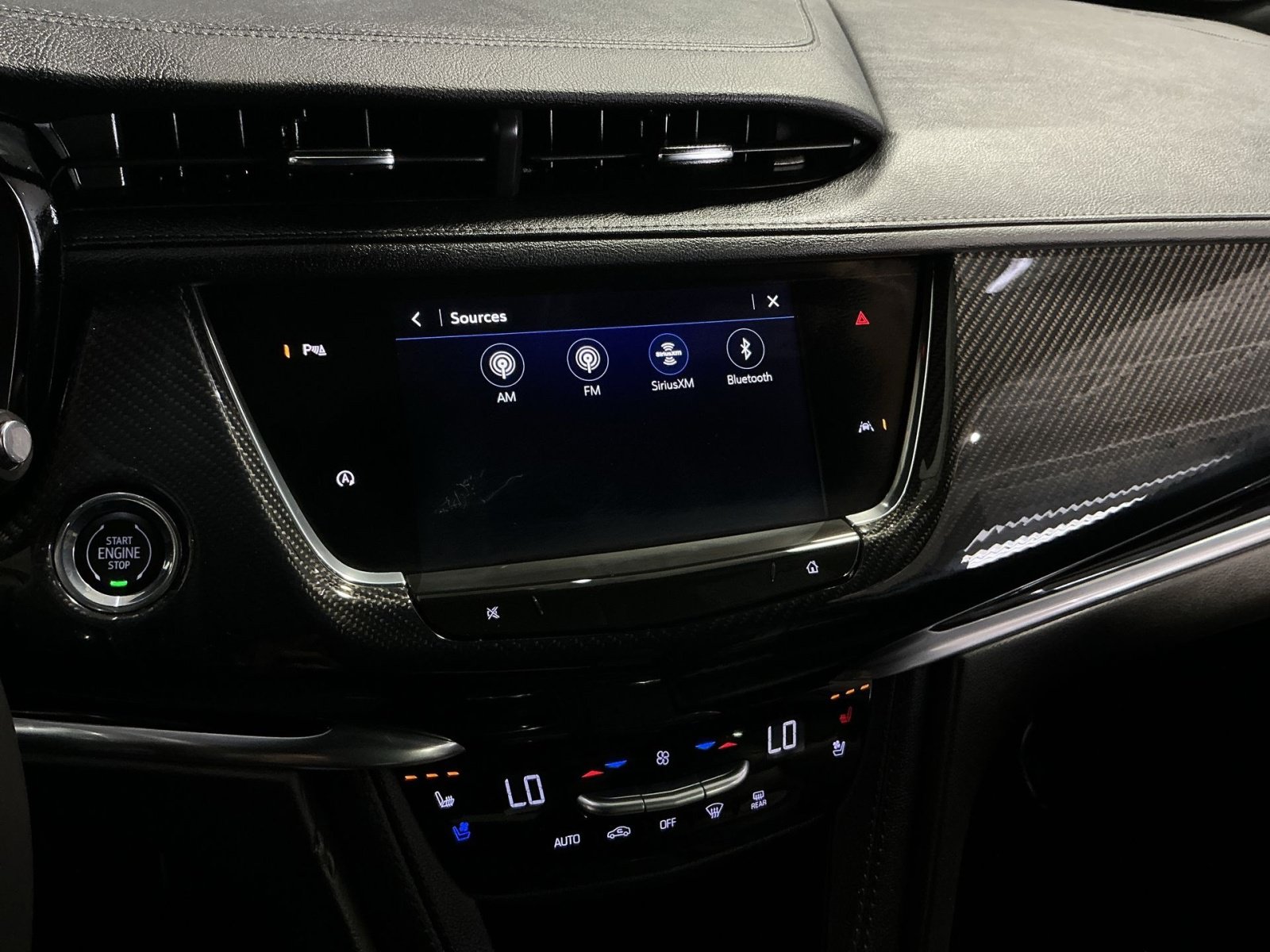 Used 2024 Cadillac XT6 Sport w/ LPO, Floor Liner Package AWD/4WD image 19