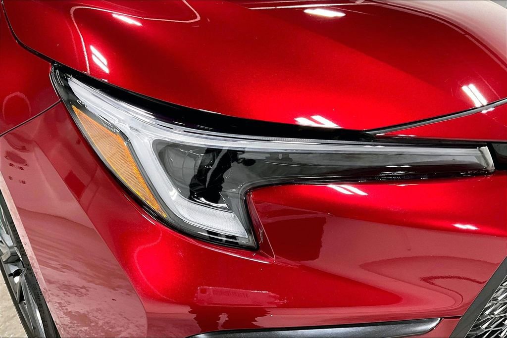 Used 2025 Toyota Corolla SE image 37