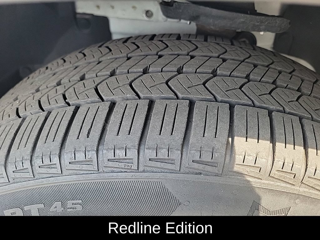 Used 2018 Chevrolet Trax LT w/ Redline Edition AWD/4WD image 13