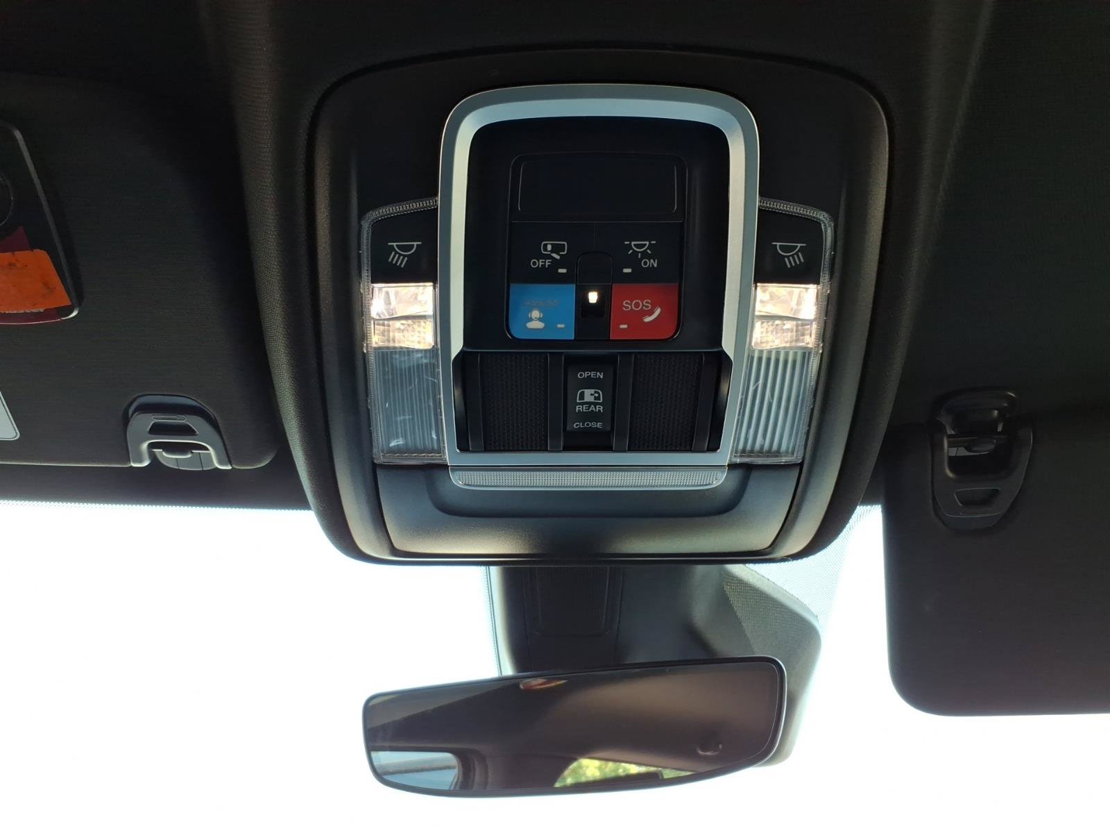 Used 2026 RAM 1500 Laramie AWD/4WD image 15