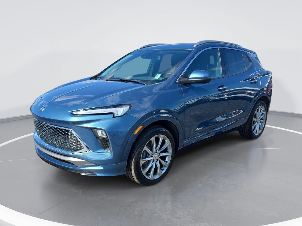 Used 2024 Buick Encore GX Avenir w/ Avenir Convenience Package FWD image 9