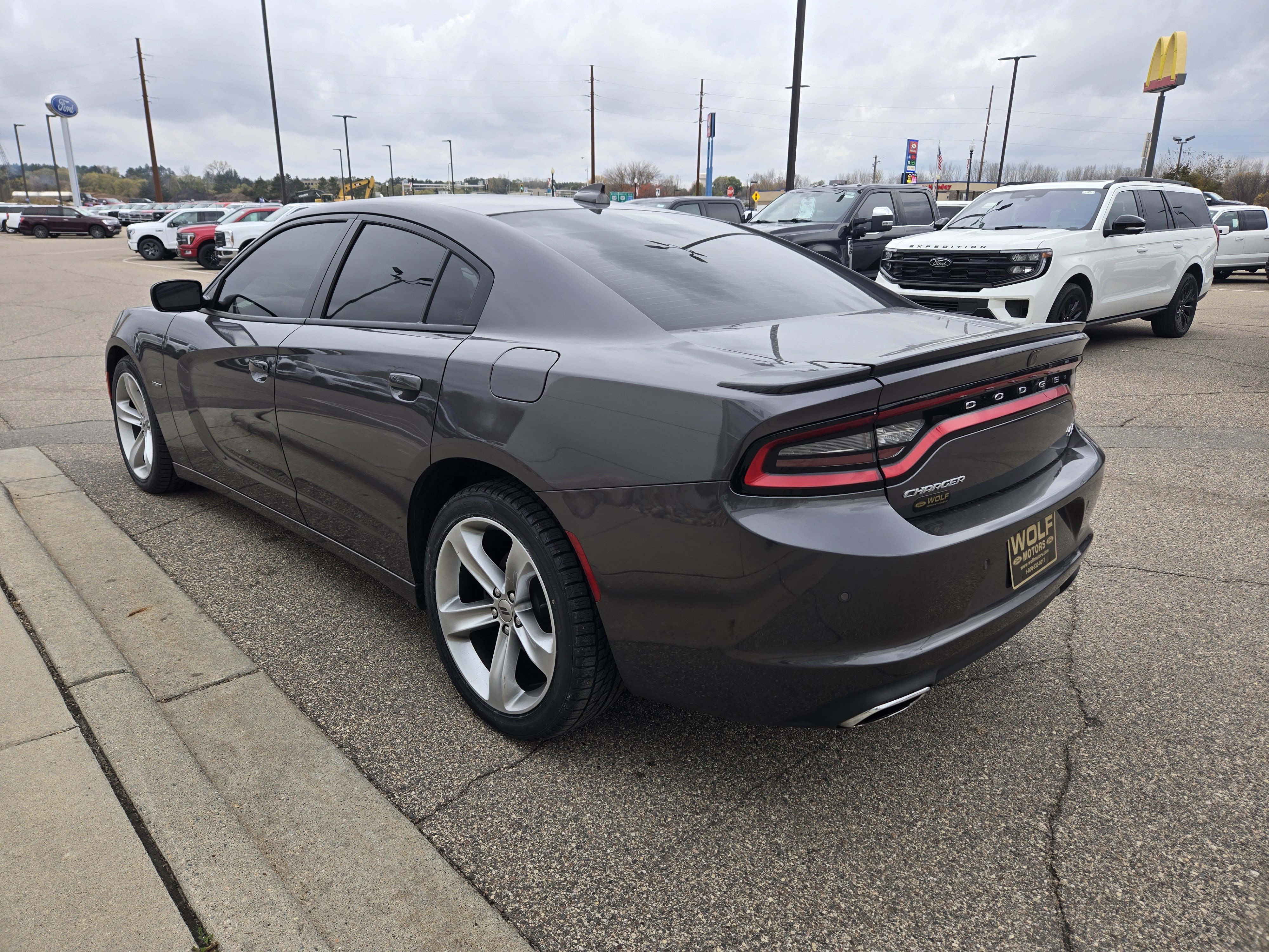 Used 2018 Dodge Charger R/T image 18