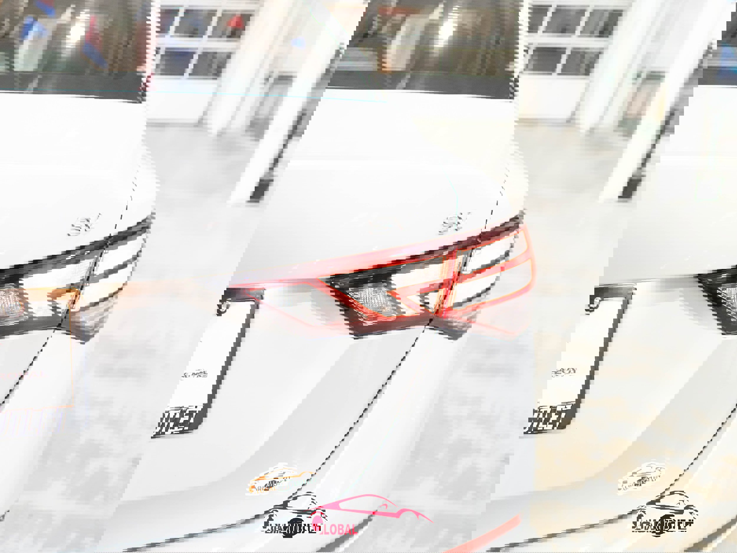 Used 2022 Nissan Sentra SV image 43