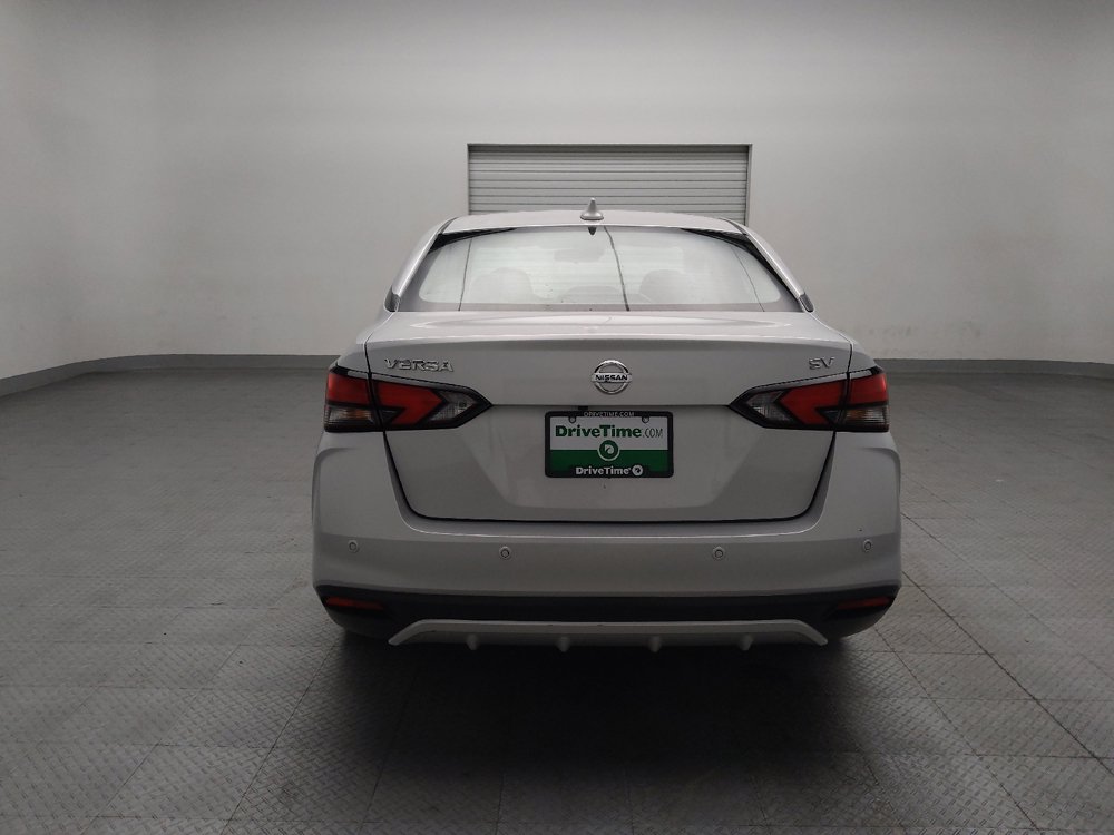 Used 2021 Nissan Versa SV FWD image 6