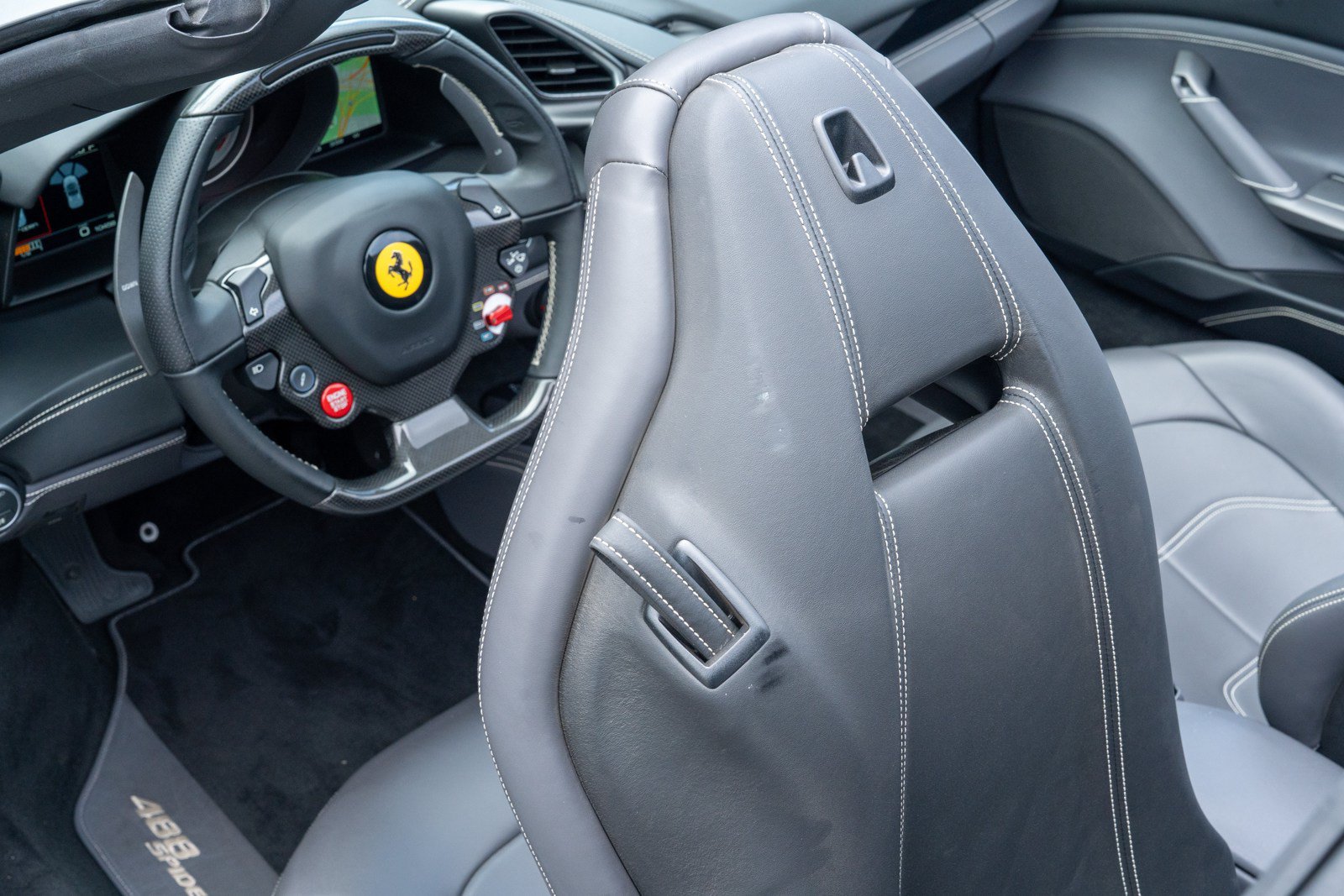 Used 2019 Ferrari 488 Spider RWD image 51