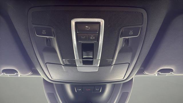 Used 2017 Mercedes-Benz GLE 350 4MATIC w/ Premium 1 Package image 18