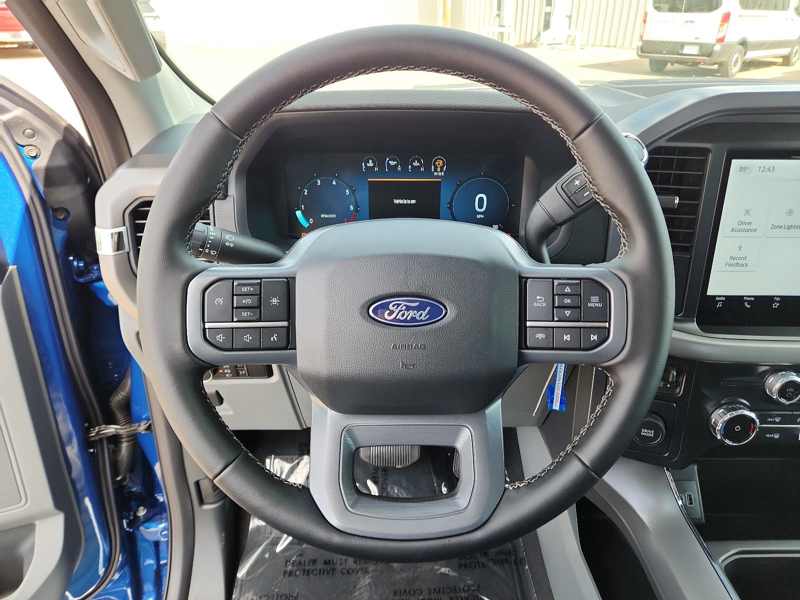 New 2025 Ford F150 XLT w/ Equipment Group 301A Standard image 15