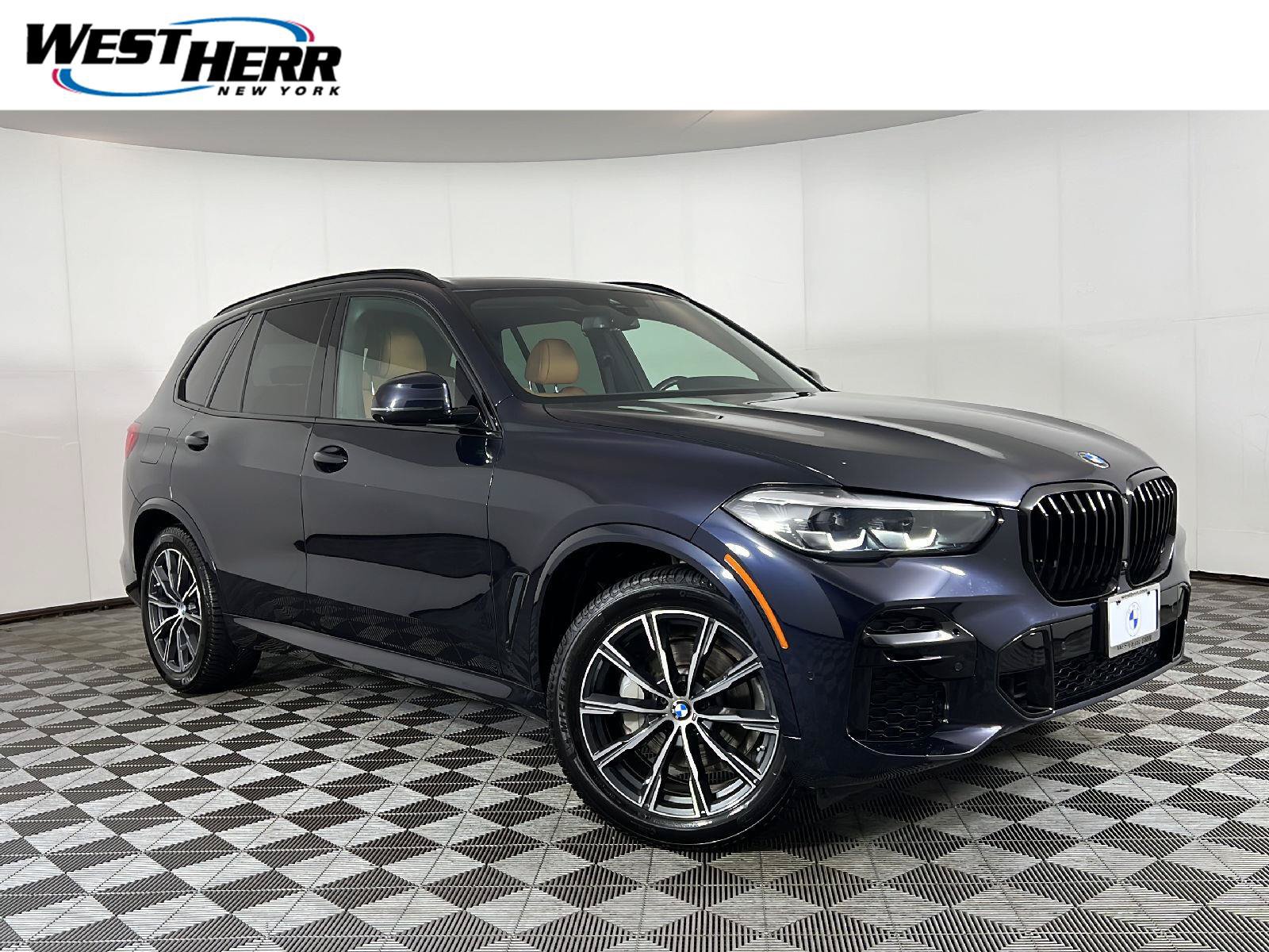 Used 2023 BMW X5 xDrive40i w/ M Sport Package AWD/4WD image 1
