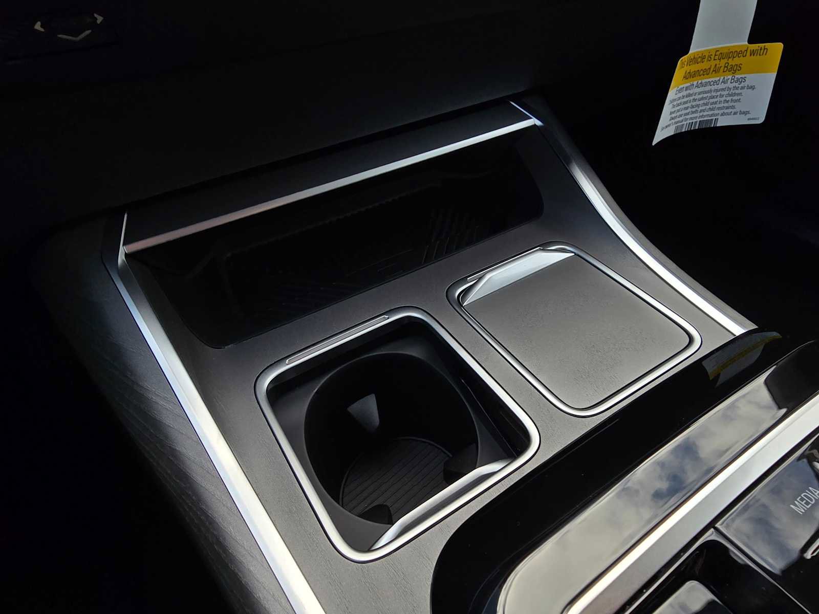 New 2025 BMW i7 xDrive60 image 33