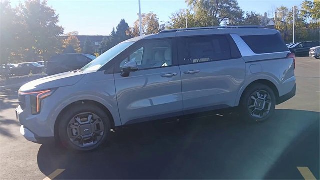 New 2026 Kia Carnival EX image 7