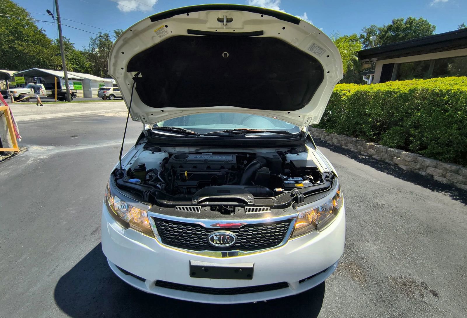 Used 2012 Kia Forte LX image 9