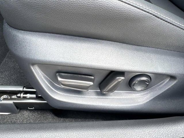 New 2026 Toyota Camry SE w/ Convenience Package image 10