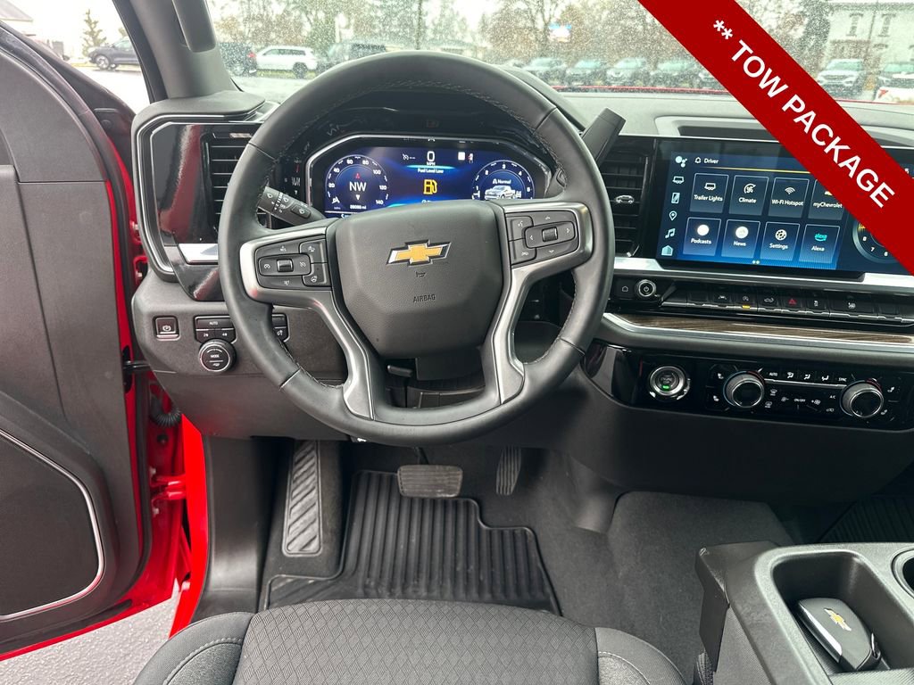 Used 2023 Chevrolet Silverado 1500 LT image 16