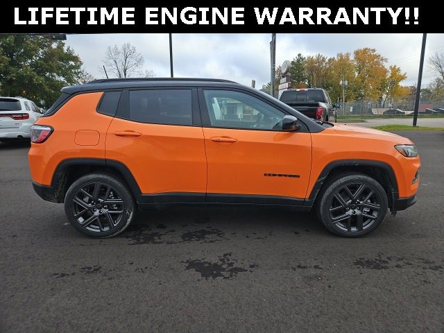 New 2026 Jeep Compass Limited image 9