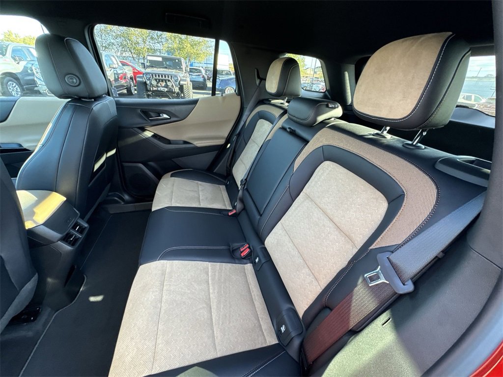 New 2026 Chevrolet Equinox ACTIV image 22