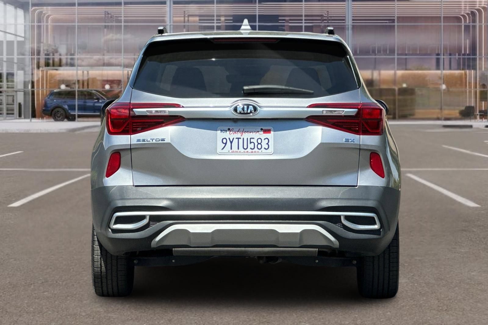 Certified 2021 Kia Seltos EX AWD/4WD image 5