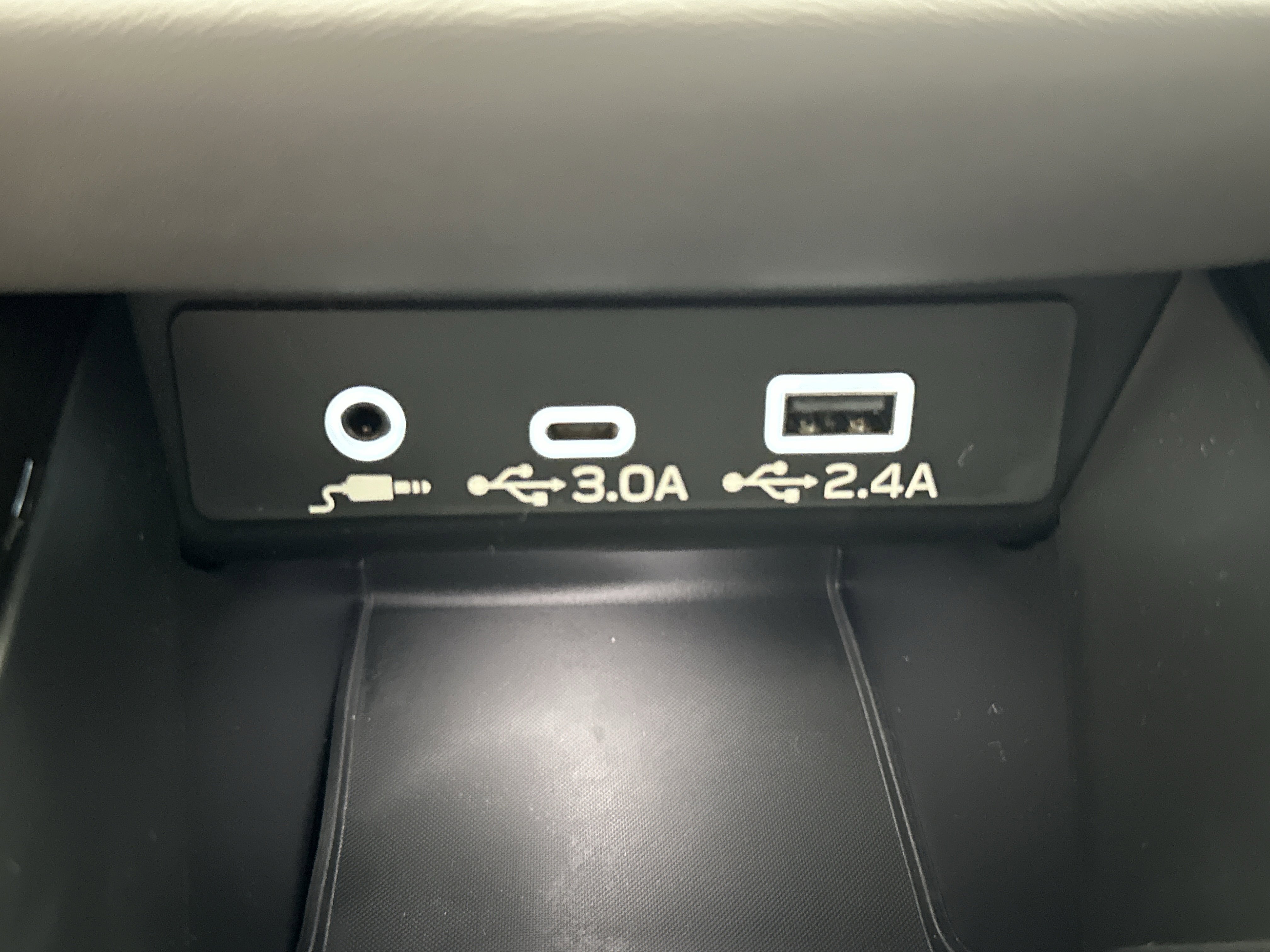 New 2025 Subaru Outback Onyx Edition image 38