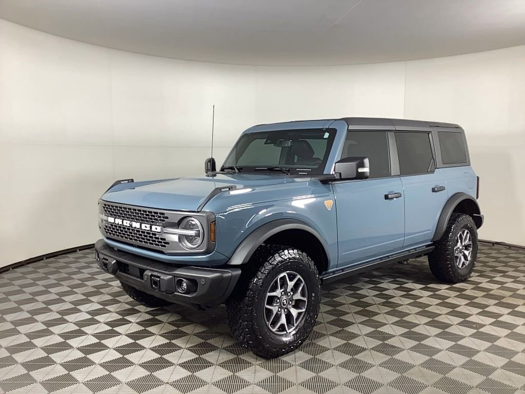 Used 2022 Ford Bronco Badlands image 5