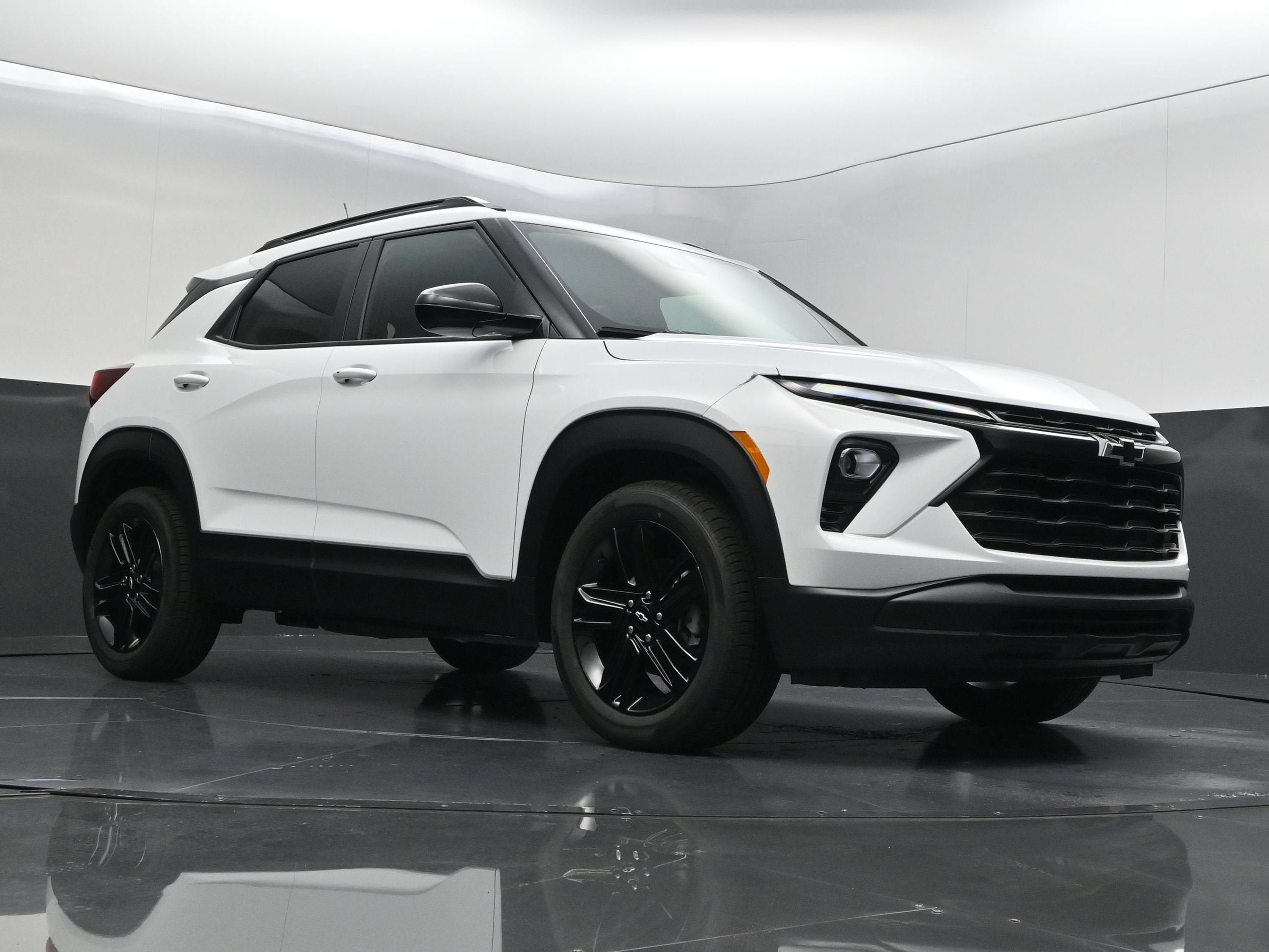 New 2026 Chevrolet TrailBlazer LT w/ Convenience Package FWD image 40