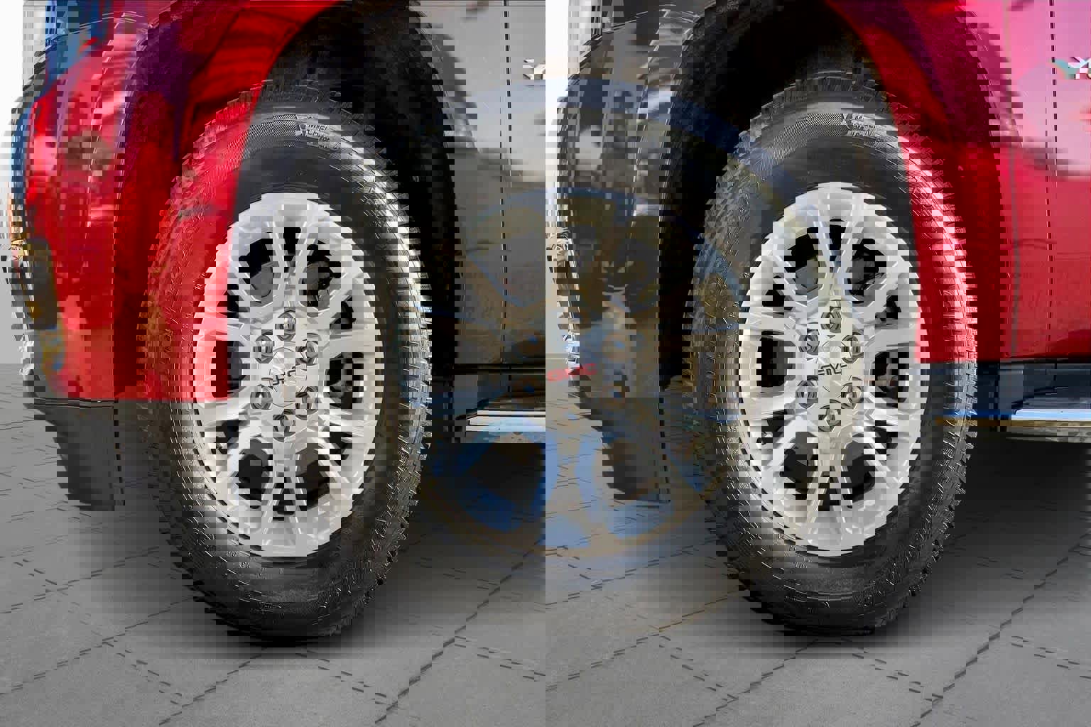 Used 2015 GMC Yukon SLT w/ HD Trailering Package image 10